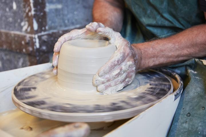 Dagworkshop: Kennismaking Met Porselein Draaien
