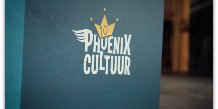 Phoenix Cultuur viert 10-jarig jubileum met speciaal Phoenix-lied
