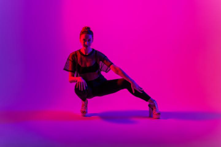 Feminine Dansles