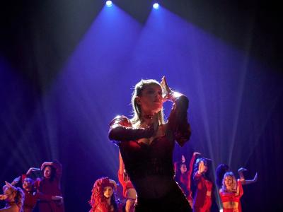 Commercial Feminine 21+