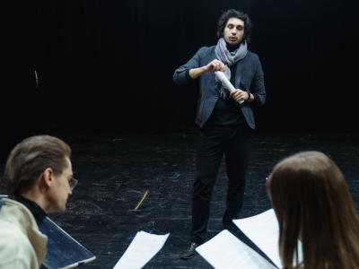 Theater Special: Binnen De Tekst
